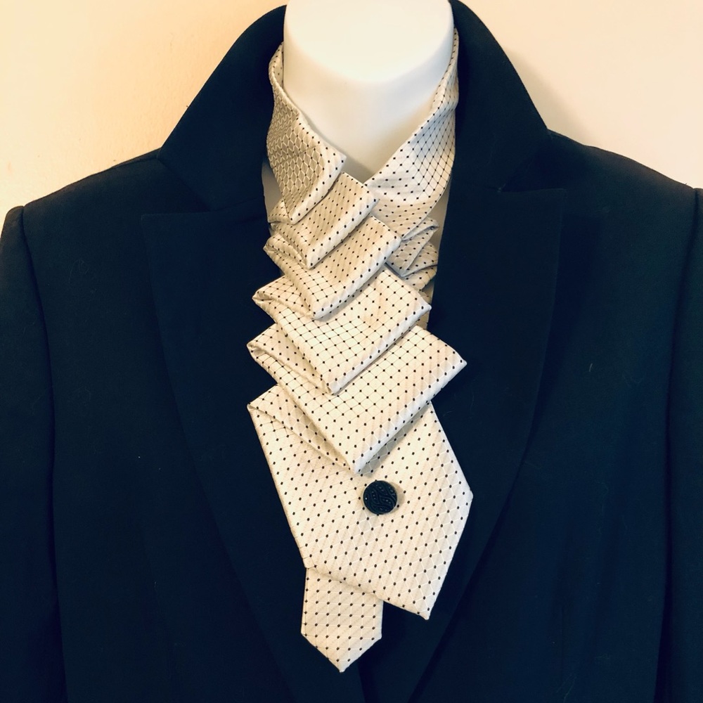 Necktie 💯 silk,